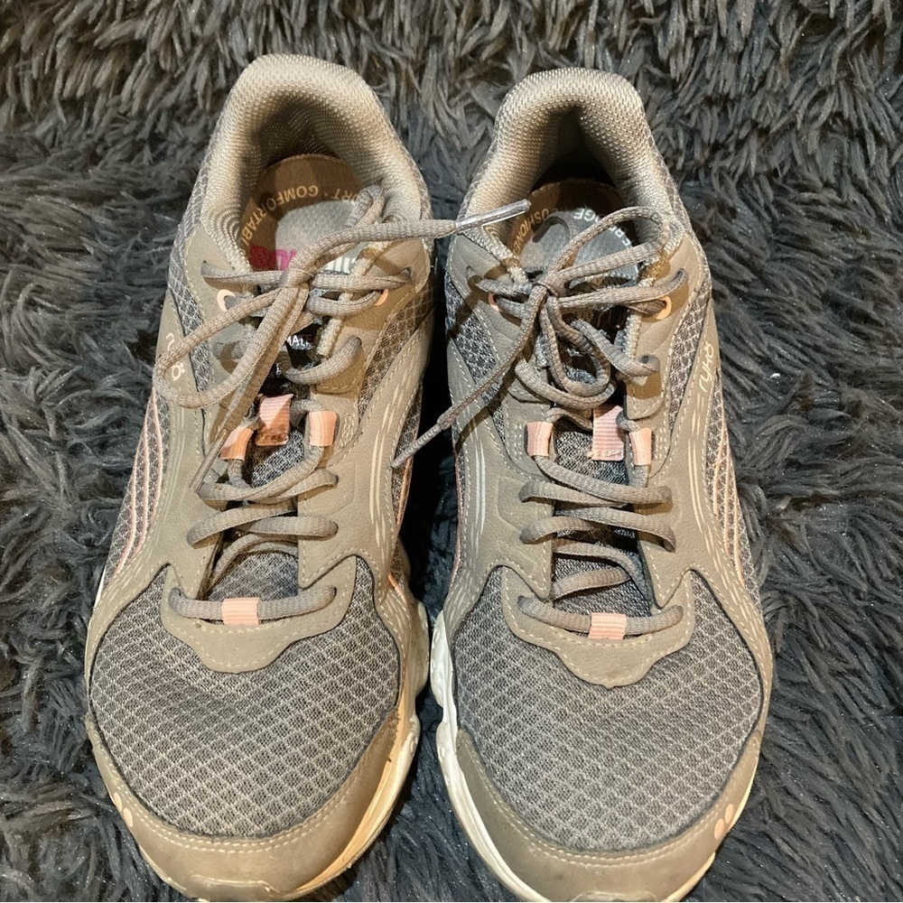 Ladies Ryka Air Plus Waling Shoe - Picture 2 of 9